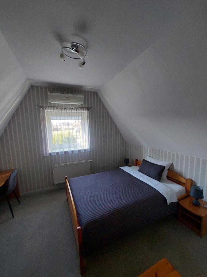 Hotel Asmonienes Sveciu Namai "Senoji Mokyklele" Smalininkai Zewnętrze zdjęcie