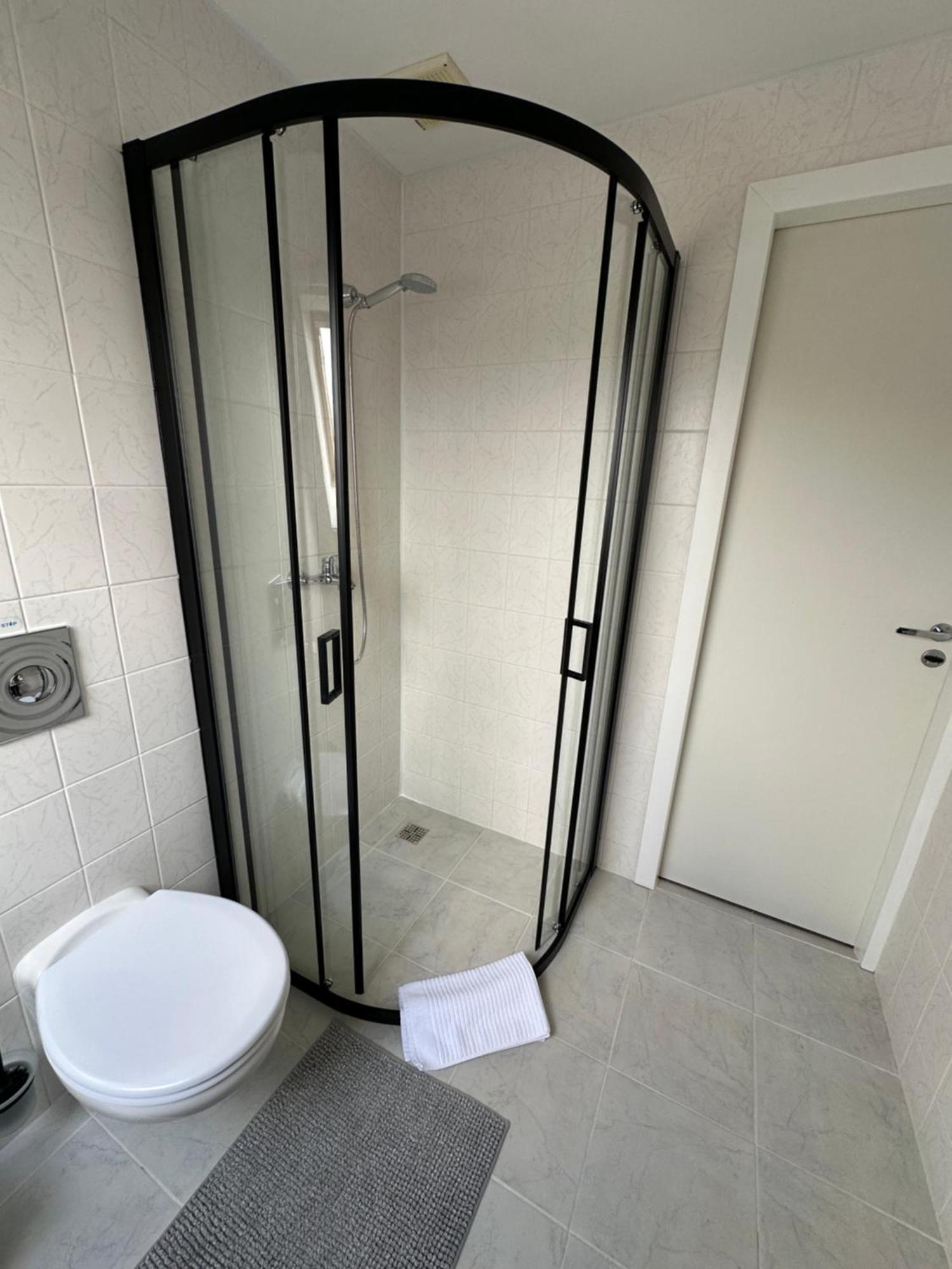 Hotel Asmonienes Sveciu Namai "Senoji Mokyklele" Smalininkai Zewnętrze zdjęcie